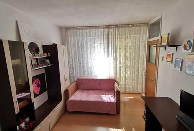 Garsonieră decomandată, mobilată în Dristor - 2