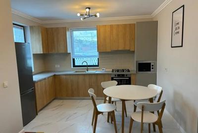 Casă cu 4 camere în Păulești - 2