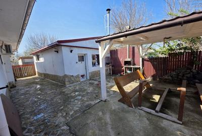 Casă cu 4 camere în Braniștea - 2