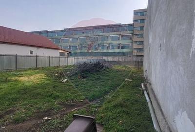 Oportunitate ptr dezvoltatori! 1561 mp teren intravilan cu 32 ml FS - 5