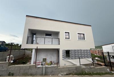 Casă individuală cu 4 camere cu Canalizare în Popas Păcurari - 1