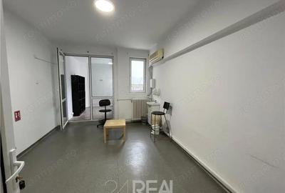 Spațiu comercial, în P-ța Victoriei - 8