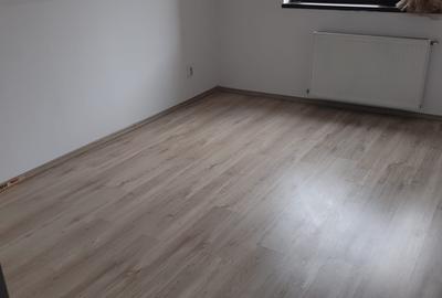 Apartament cu 2 camere decomandat în Berceni - 3