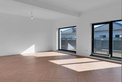 Casă individuală cu 4 camere cu Canalizare în Cristian - 9