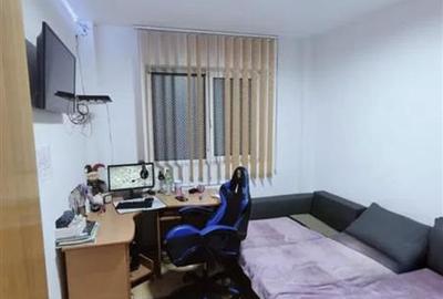 Vanzare Apartament 3 Camere Decomandat Aparatorii Patriei-Al.Tomesti - 5