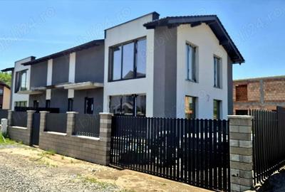 Casă cu Teren 250 Mp în Livezeni - 3