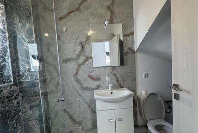 Casă cu 4 camere cu Teren 250 Mp în Berceni - 1