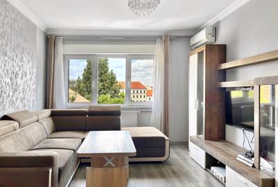 3 Camere | Renovat Integral | Incalzire prin Pardoseala | Comision 0 - 2