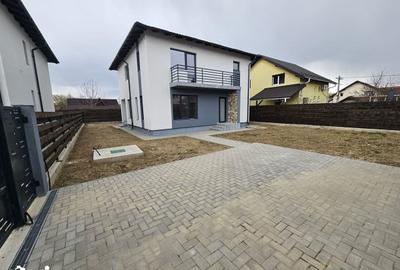 Casă cu 4 camere cu Teren 390 Mp în Ștefănești - 5