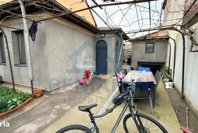 Casă cu 3 camere în Ungureni - 4