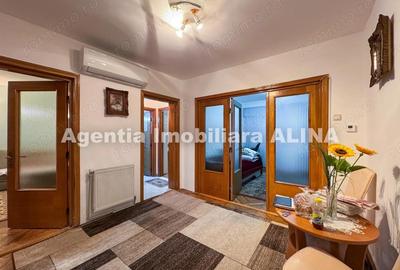 Apartament 3 camere in Mun. Deva, Str. Cuza Voda, Jud. HD, decomandat, 66 mp, etaj 1. - 2