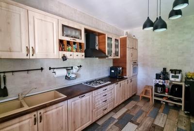 Casa spatioasa la cheie la intrarea in Ciorogarla - 10