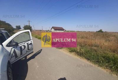 Teren Construcții intravilan de 1300 mp, în 1 Decembrie - 8