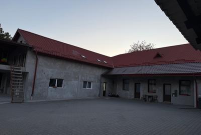 Casă cu 4 camere în Central - 8