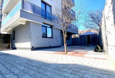 Apartament cu 3 camere decomandat în Apărătorii Patriei - 4
