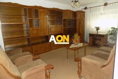 Apartament 3 cameredecomandat sub Stadion