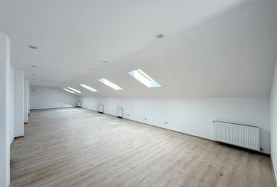 Spațiu comercial, de 120 mp, în Sinaia - 1