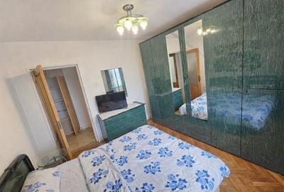 Apartament cu 3 camere semidecomandat în Central - 4