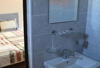 Garsonieră semidecomandată în Titan