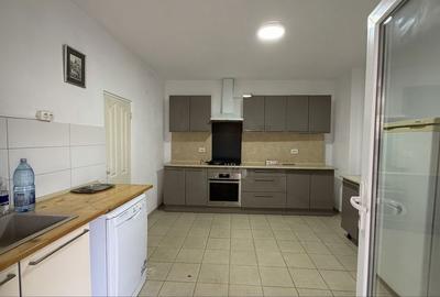 Casă cu 3 camere în Ultracentral - 1