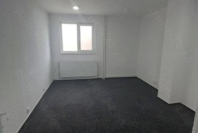 Spațiu comercial, de 15 mp, în Eroii Revoluției - 9