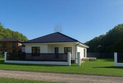 Casă cu 3 camere cu Teren 350 Mp în Uiasca - 4