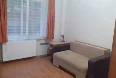 Garsonieră decomandată în Tudor - 3