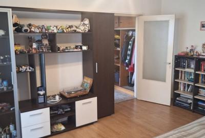 Apartament cu 2 camere semidecomandat în Drumul Taberei