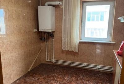 4 CAMERE | INEL 2 | ELIBERARII | LIBER