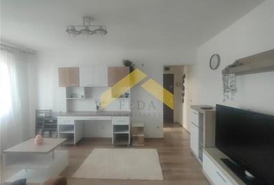 Apartament cu 2 camere semidecomandat în Boul Roșu - 2