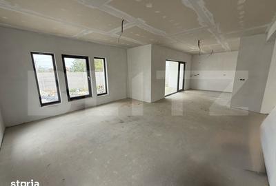 Casă cu 4 camere cu Teren 405 Mp în Central - 1