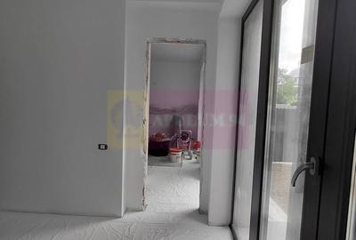 Casă cu 4 camere în 1 Decembrie - 7