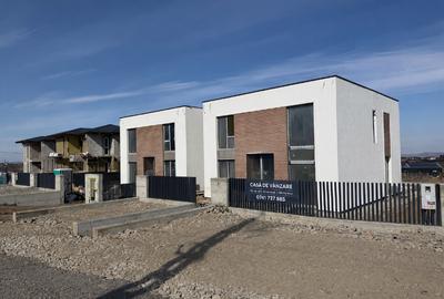 Casă individuală cu 5 camere cu Canalizare în Bârnova - 2