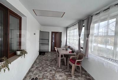 Casă cu 3 camere cu Teren 1270 Mp în Central - 5