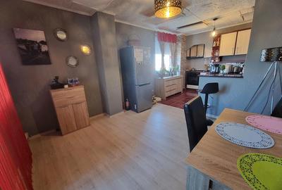 Apartament cu 3 camere decomandat în Ultracentral