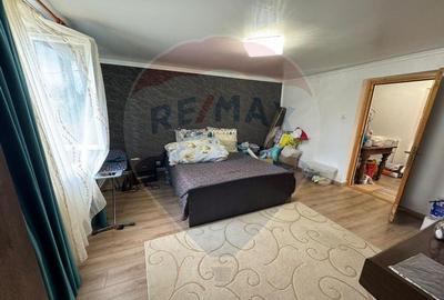 Casa / Vila cu 3 camere in Carligele - 13