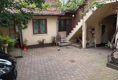 Casă cu 6 camere în Orăștie - 2