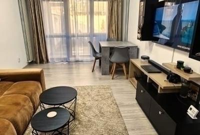 Apartament cu 2 camere decomandat în Nicolina
