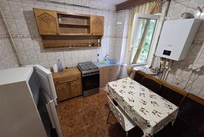 Apartament cu 2 camere semidecomandat în Cornișa - 3