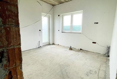 Casă cu 4 camere în Rontău - 5