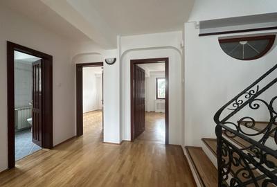 Casă individuală cu 7 camere cu Canalizare în Floreasca - 6