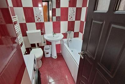 Apartament cu 3 camere semidecomandat în Central - 10