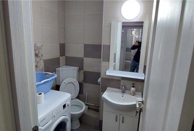 Apartament cu 3 camere semidecomandat în Cotroceni - 1