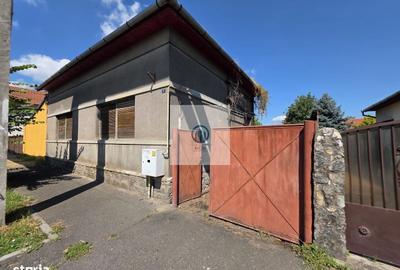 Casă cu 3 camere în Central
