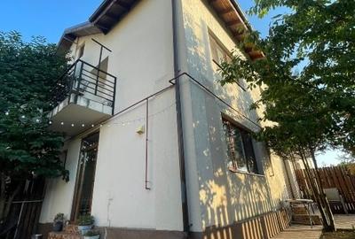 Casa duplex de vanzare in Gulia