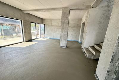 Casă cu 4 camere în Central - 4