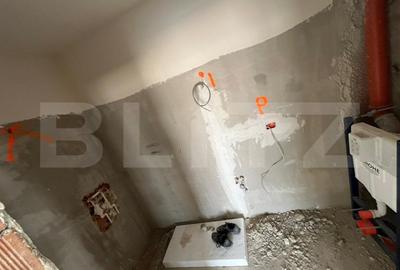Spatiu de inchiriat, 80 mp utili, parter, zona Micro 11 - 7