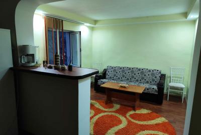 Apartament cu 2 camere decomandat în Central - 1