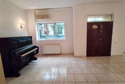 Tineretului, vila renovata, 5 camere, P+M, chiar langa parc - 4