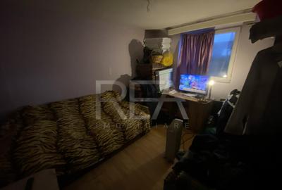 Casa-Decomandata- Sector 5 - 8